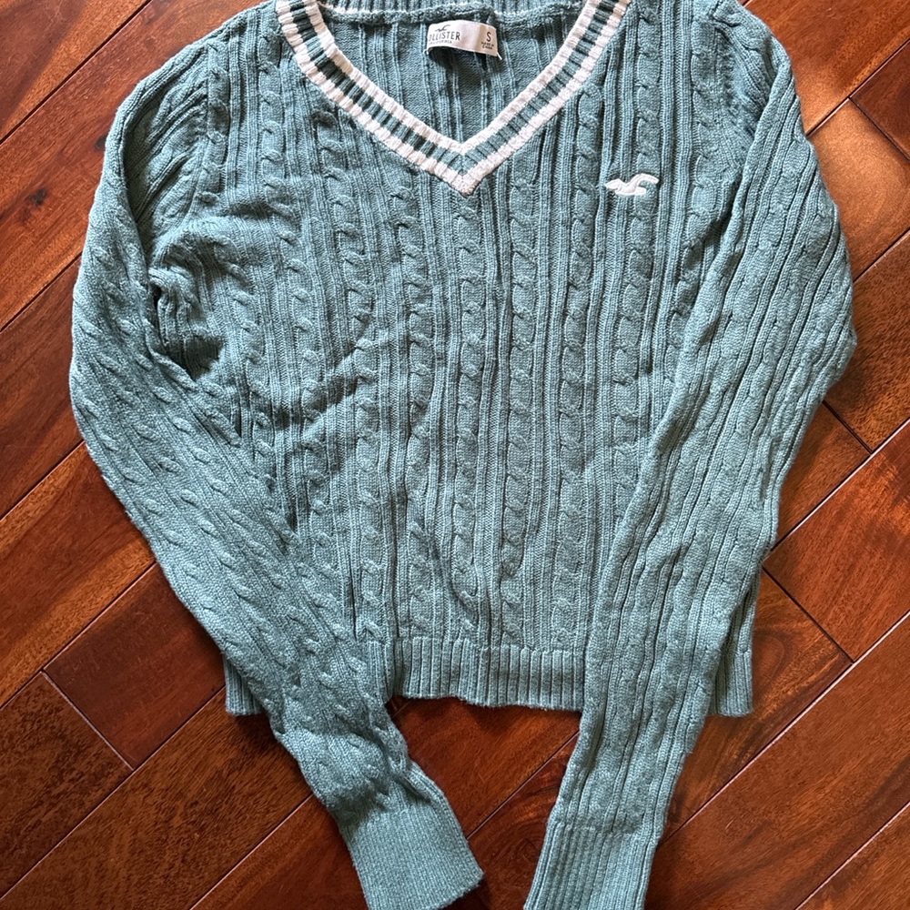 Hollister Teal Cable Knit V-Neck Sweater